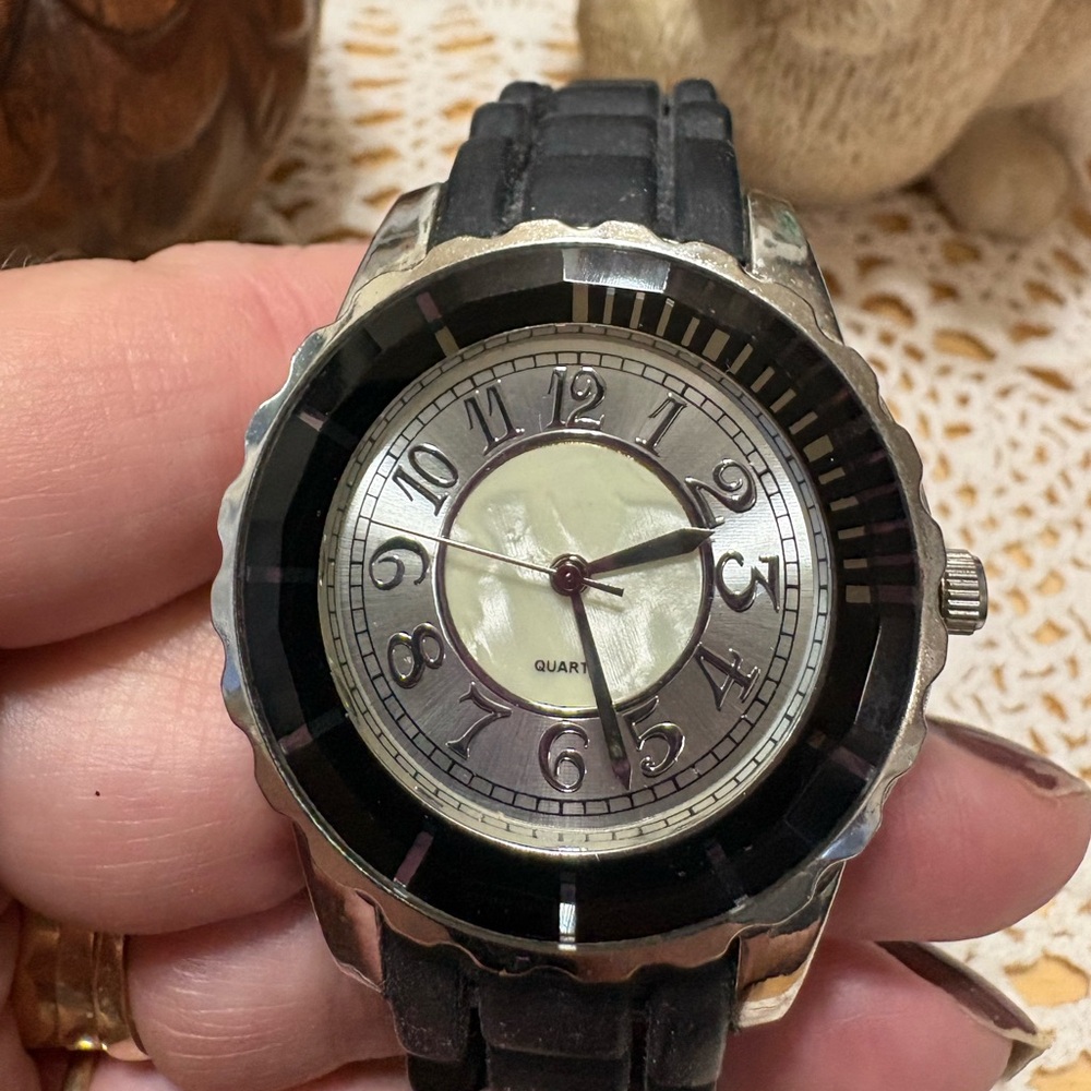 W11 Black and Silver Quartz Watch